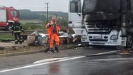 Nesreća na auto-putu kod Aleksinca: Kamion potpuno izgoreo, došlo je do zastoja