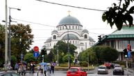 Huligan šutirao vrata Hrama Svetog Save, pa napao mladića koji je pokušao da ga zaustavi