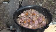 Kuvari odmerili snage na Mud(r)ijadi: Evo zašto stranci kuvaju "bele bubrege" u Srbiji