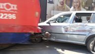 Nesreća na Bulevaru kralja Aleksandra: Tramvaj "ogulio" automobil