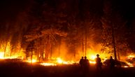 Požari u Kaliforniji bukte skoro mesec dana: Bajden proglasio stanje prirodne katastrofe