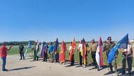 Balkan skače na Lisičijem jarku: Ovako izgledaju padobranski skokovi prijateljstva