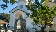 Crkva u Kotežu ima najlepši park na levoj obali Dunava: Nastala je u vreme patrijarha Pavla