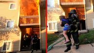Dramatičan snimak spasavanja iz požara: Vatrogasci uleteli u vatru kako bi izbavili devojčicu