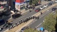 Haos pred večiti derbi: Tuča navijača širom Beograda, policija morala da interveniše!