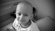 "Tog dana nije samo tvoje srce stalo, lepi anđele": Bolne reči mame malog Bogdana na godišnjicu njegove smrti