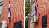 Umesto srpske vijori se hrvatska zastava, otvorena vrata MZ Liman