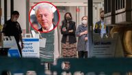 Šta se događa ispred bolnice u kojoj je Bil Klinton: Stražare agenti, viđena i Hilari
