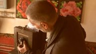 Fotoaparat star 100 godina radi kao švajcarski sat: Čuva se u najstarijoj kafani u Dragačevu