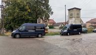Meštani Moravca tvrde: Policija zbog Đokića traga za malim, crvenim autom. "Od jutros ga baš traže"