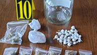 Osumnjičeni za dilovanje droge uhapšen u Leskovcu: Nađeni paketići marihuane i kokaina