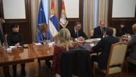 Vučić se sastao sa šefom delegacije Evropske unije u Srbiji