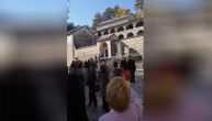 "Nisi dostojan": Na Cetinju psovali i vređali mitropolita Joanikija, policija ispred manastira