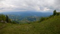 Malo poznata planina kod Bajine Bašte, sa prelepim vidikovcima dom je i beloglavog supa