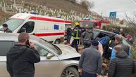 Težak udes kod groblja u Novom Pazaru: Žena u teškom stanju, povređene još najmanje 3 osobe