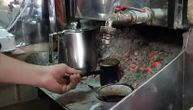 Kako se pravi kafa na žaru: Snimak iz Novog Pazara, najneobičniji deo dolazi na kraju