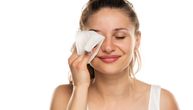 Vlažne maramice mogu da izazovu upalu: Kozmetičarka objašnjava kako je najbolje očistiti lice
