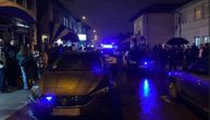 Pojavio se snimak pucnjave u Novom Pazaru: Automobil usporava, muškarac potegao pištolj