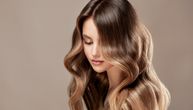 Domaći šampon protiv opadanja kose: Jeftin proizvod za zdrave i bujne vlasi