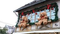 Najpopularnija kuća u Zemunu: Još uvek nema reda za fotkanje, ali su medvedići tu