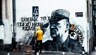 Ponovo uništen mural Ratku Mladiću u Njegoševoj: Na njega bačena crvena farba