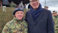Vučić sreo druga iz vojske