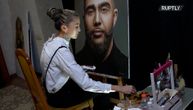 Lepa umetnica ima jedinstvenu slikarsku tehniku i milionske preglede na TikToku: Ovo je njena tajna