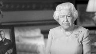 (UŽIVO) Preminula kraljica Elizabeta: Zastava na Bakingemskoj palati spuštena na pola koplja