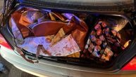 Policija zaustavila Leskovčanina u BMW-u, u prtljažniku imao 50 kg droge: Pokušao je da pobegne