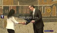 U Palati Srbije predsednik Srbije dodelio radne ugovore najuspešnijim diplomcima medicinskih škola