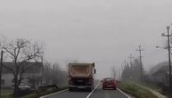 Bahato pretičem: Snimak nasilničke vožnje na auto-putu u Beogradu izaziva jezu