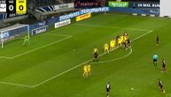Nova Kostićeva asistencija: Ajntraht vodio do 87. minuta, pa izgubio od Dortmunda