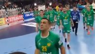 Bruka i sramota na Evropskom prvenstvu: Rukometaš Crne Gore pljunuo navijača Makedonije na tribini!