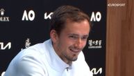 "Samo sam rekao, budi kao Novak": Medvedev oduševio i na konferenciji, imao poruku i za zviždače