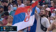 Lude scene sa finala Australijan opena: Novak nije tu, ali se na tribinama "Rod Lejvera" vijori srpska zastava