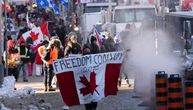 Hiljade ljudi na protestu protiv obavezne vakcinacije u Kanadi: Premijer sa porodicom sklonjen na sigurno