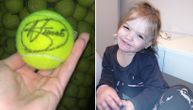 "Ostala sam nema, suze su lile": Novakove loptice prodate za Teodorino lečenje, teniser uradio prelepu stvar
