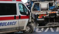 Vozilo Hitne pomoći sletelo s puta, prevrnulo se na kobnom mestu kod Malog Požarevca