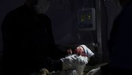 "Bila je kao led": Dve bebe se smrzle nasmrt u kampu u Siriji, jedna imala samo 7 dana