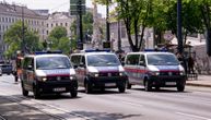 Troje poginulo dok su krijumčari ljudima bežali od policije na austrijskom putu