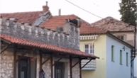 Pojavio se snimak pada mladića koji je radio sklekove na vrhu zgrade: Šok prizor u Trebinju