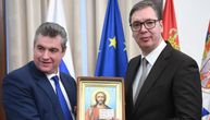 Slucki uručio Vučiću ikonu, poklon od patrijarha Kirila
