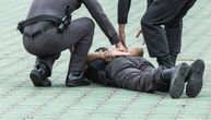 Sipao gorivo, zapretio radnicama, dao gas i pobegao sa pumpe: Policija u Zrenjaninu uhapsila drskog lopova