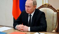 Putin "utabao put" za rešenje krize: "Oni treba da sednu, dogovore mere i završe rat"