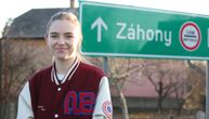 Anastasija (22) je pre dva dana izbegla iz Ukrajine: Sada na granici čeka da se ujedini sa porodicom