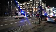 Lančani sudar u centru Beograda: Porše "pokupio" 5 automobila, delovi kola rasuti po putu, prevoz stoji