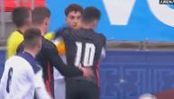 Umalo tuča na prijateljskom meču Srbije i Hrvatske, igrač Dinama gurnuo strelca gola za Orliće