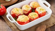 Recept za paradajz punjen pirinčem: Posni obrok u kom će uživati sva čula