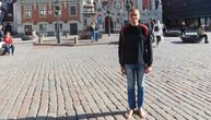 Aleksandar je 26 zemalja obišao bos: Već 10 godina svuda šeta bez obuće