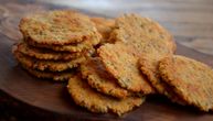 Recept za domaće slane krekere: Grickalica kojoj nećete moći da odolite